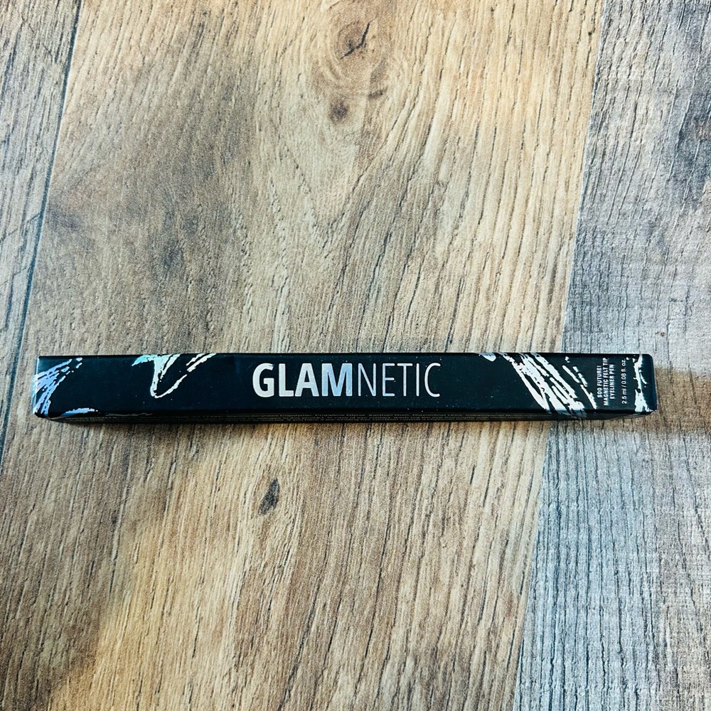 Glamnetic Soo Future! Magnetic Felt Tip Eyeliner Pen Deep Space New in Box